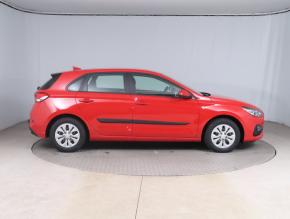 Hyundai i30  1.5 DPI Start Plus 