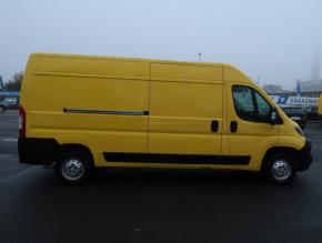 Peugeot Boxer  2.0 BlueHDi 