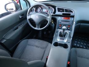 Peugeot 3008  1.6 HDi 