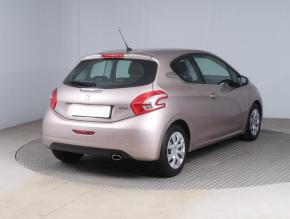 Peugeot 208  1.4 VTi 