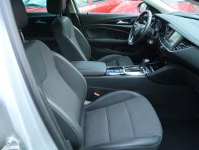 Opel Insignia  2.0 CDTI 