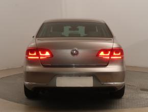 Volkswagen Passat  2.0 TDI 