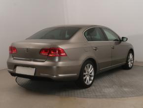 Volkswagen Passat  2.0 TDI 