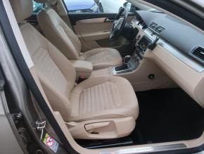 Volkswagen Passat  2.0 TDI 