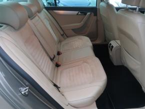 Volkswagen Passat  2.0 TDI 