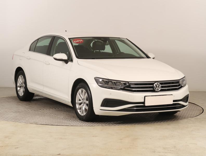 Volkswagen Passat  1.5 TSI Business