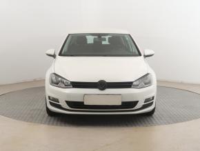 Volkswagen Golf  1.2 TSI 