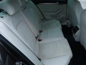 Volkswagen Passat  2.0 TDI Highline 