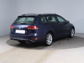 Volkswagen Golf  1.0 TSI Trendline 