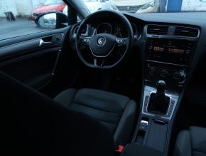 Volkswagen Golf  1.0 TSI Trendline 