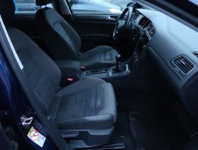 Volkswagen Golf  1.0 TSI Trendline 