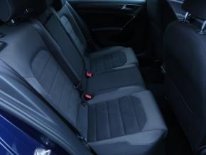 Volkswagen Golf  1.0 TSI Trendline 