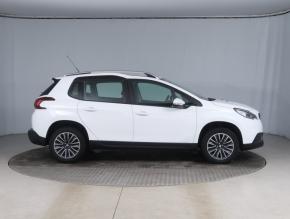 Peugeot 2008  1.2 PureTech 