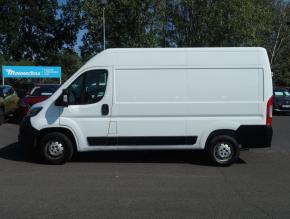 Peugeot Boxer  2.2 BlueHDi . 