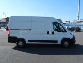 Peugeot Boxer  2.2 BlueHDi . 