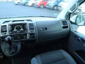 Volkswagen Multivan  2.0 TDI 