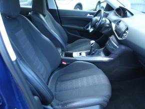 Peugeot 308  2.0 BlueHDi 