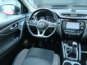 Nissan Qashqai  1.2 DIG-T 