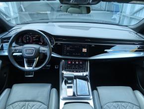 Audi Q8  50 TDI S-Line 