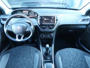 Peugeot 2008  1.2 PureTech 