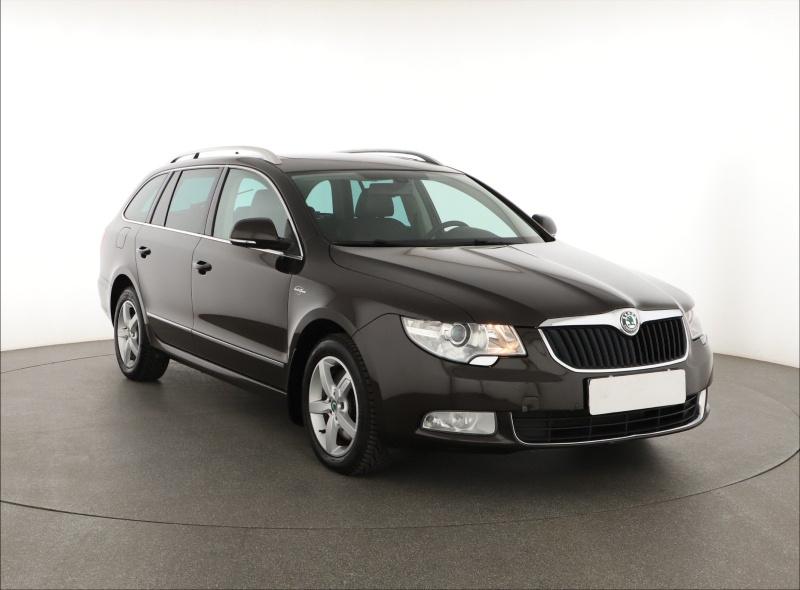 Škoda Superb  2.0 TDI Laurin & Klement