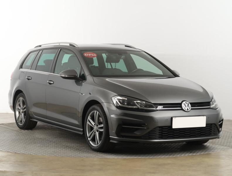 Volkswagen Golf  1.5 TSI R-Line