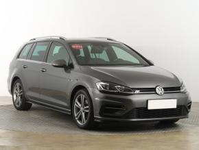 Volkswagen Golf  1.5 TSI R-Line 