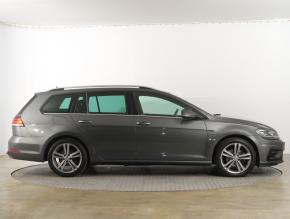 Volkswagen Golf  1.5 TSI R-Line 