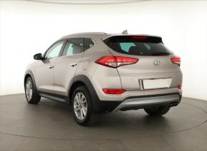 Hyundai Tucson  2.0 CRDi 