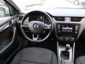 Škoda Octavia  Scout 2.0 TDI 