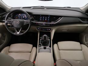 Opel Insignia  2.0 CDTI 