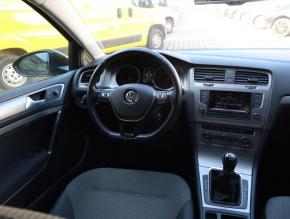 Volkswagen Golf  1.2 TSI 