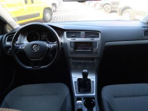 Volkswagen Golf  1.2 TSI 