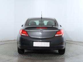 Opel Insignia  1.8 