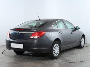 Opel Insignia  1.8 