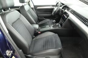 Volkswagen Passat  2.0 TDI 