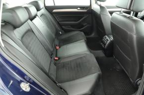 Volkswagen Passat  2.0 TDI 