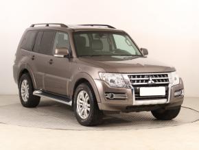 Mitsubishi Pajero  3.2 DI-D 