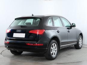 Audi Q5  2.0 TDI S-Line 