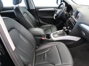 Audi Q5  2.0 TDI S-Line 