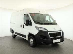 Peugeot Boxer  2.2 BlueHDi . 