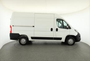 Peugeot Boxer  2.2 BlueHDi . 