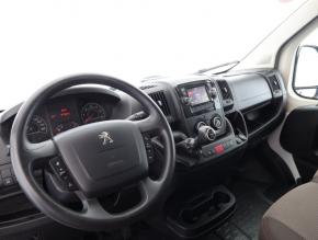 Peugeot Boxer  2.2 BlueHDi . 