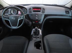 Opel Insignia  2.0 CDTI 