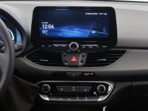 Hyundai i30  1.5 DPI Comfort 