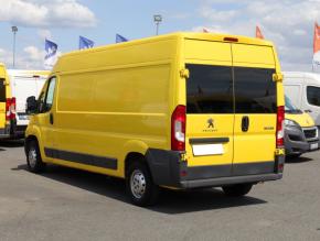 Peugeot Boxer  2.0 BlueHDi 