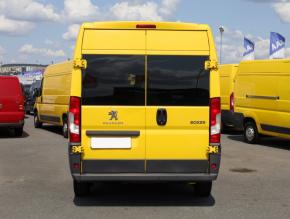 Peugeot Boxer  2.0 BlueHDi 