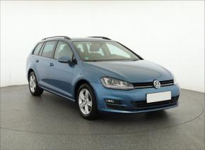 Volkswagen Golf  1.2 TSI 