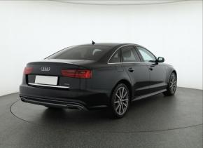 Audi A6  3.0 TDI S-Line 