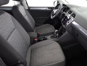 Volkswagen Tiguan  1.5 TSI 